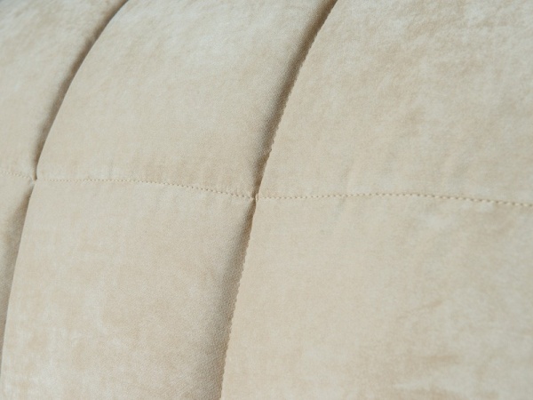 Диван Carina Прямой Классический Бежевый